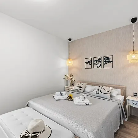 Ana 4* فودنيان